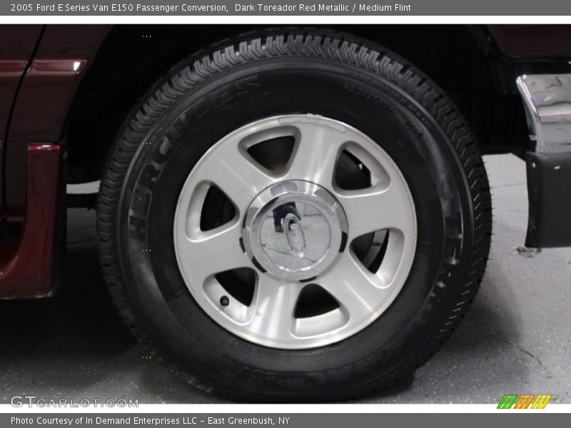 Dark Toreador Red Metallic / Medium Flint 2005 Ford E Series Van E150 Passenger Conversion