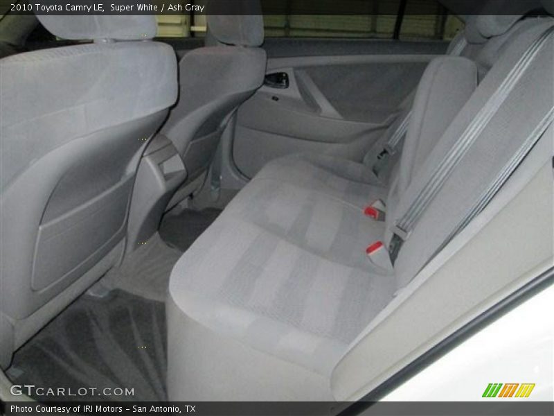 Super White / Ash Gray 2010 Toyota Camry LE