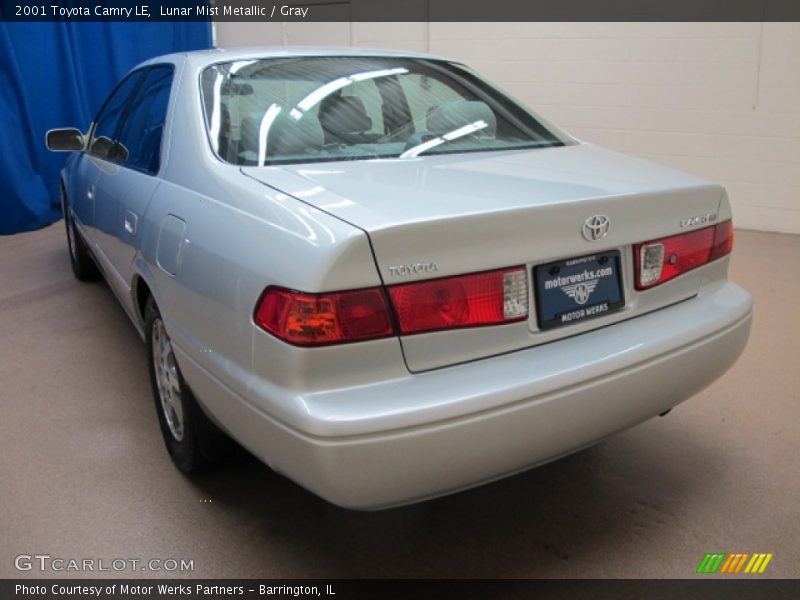Lunar Mist Metallic / Gray 2001 Toyota Camry LE