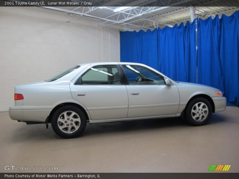 Lunar Mist Metallic / Gray 2001 Toyota Camry LE