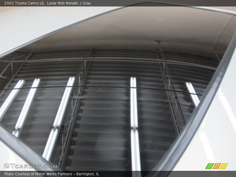 Lunar Mist Metallic / Gray 2001 Toyota Camry LE