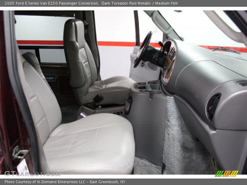 Dark Toreador Red Metallic / Medium Flint 2005 Ford E Series Van E150 Passenger Conversion