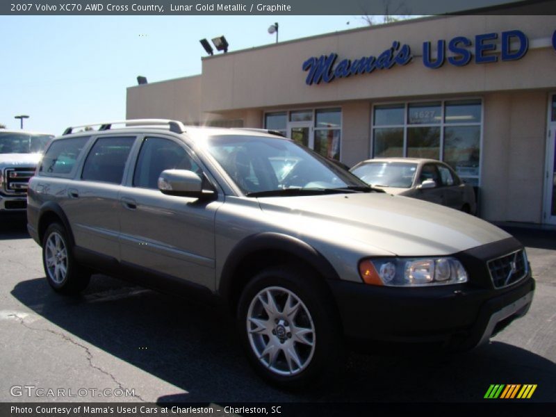 Lunar Gold Metallic / Graphite 2007 Volvo XC70 AWD Cross Country