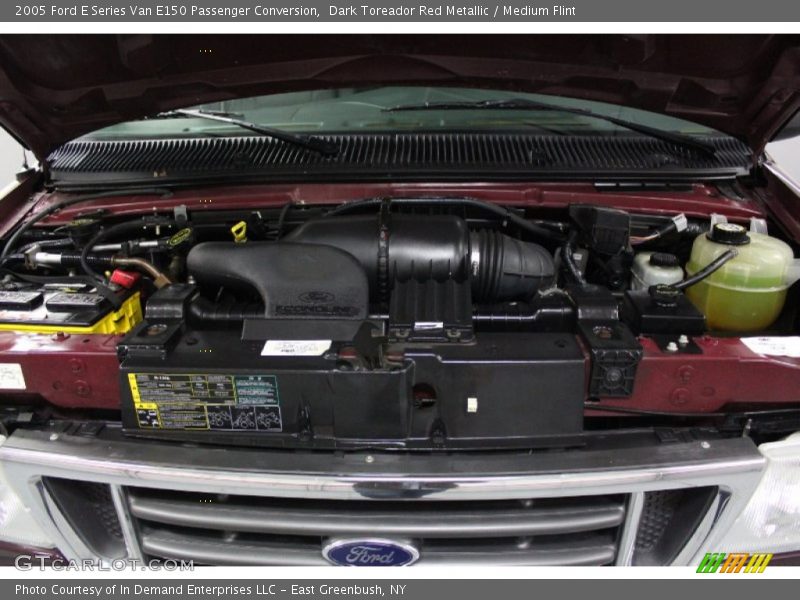 Dark Toreador Red Metallic / Medium Flint 2005 Ford E Series Van E150 Passenger Conversion