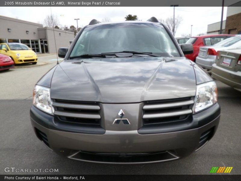 Mineral Beige Pearl / Charcoal 2005 Mitsubishi Endeavor LS AWD