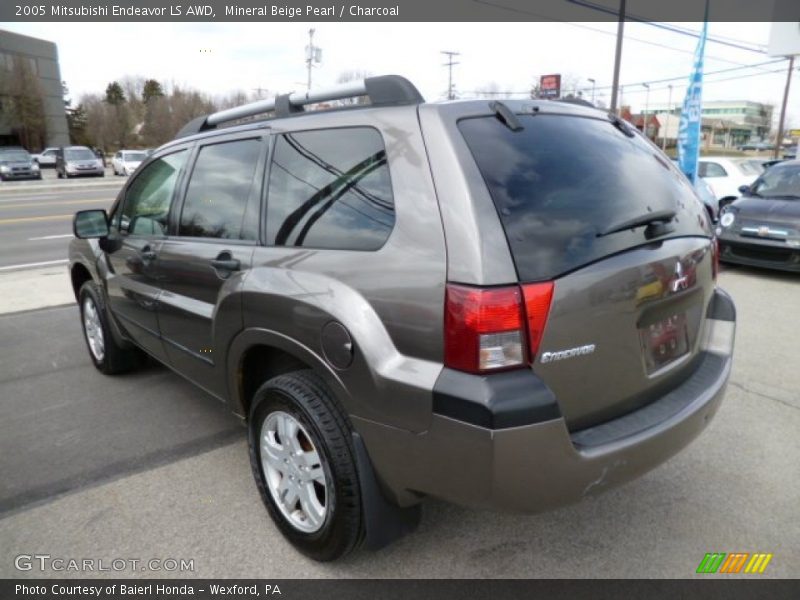 Mineral Beige Pearl / Charcoal 2005 Mitsubishi Endeavor LS AWD