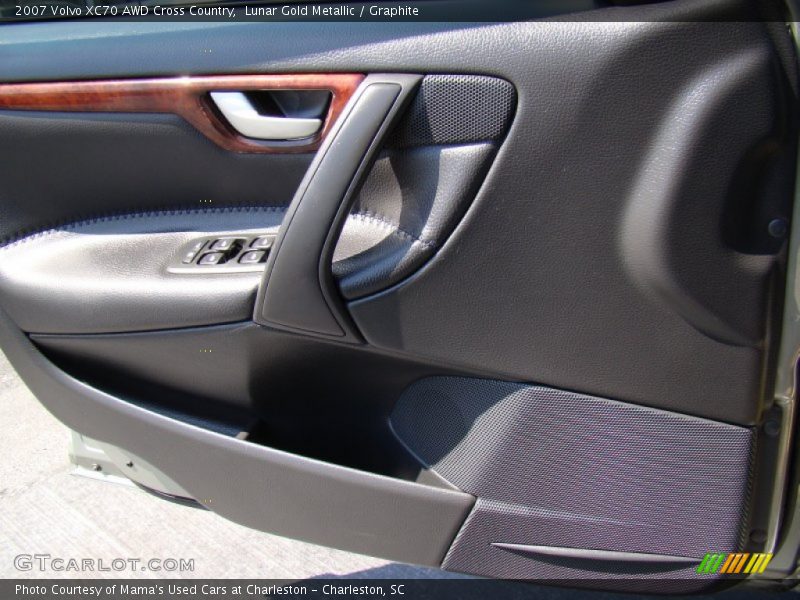 Lunar Gold Metallic / Graphite 2007 Volvo XC70 AWD Cross Country