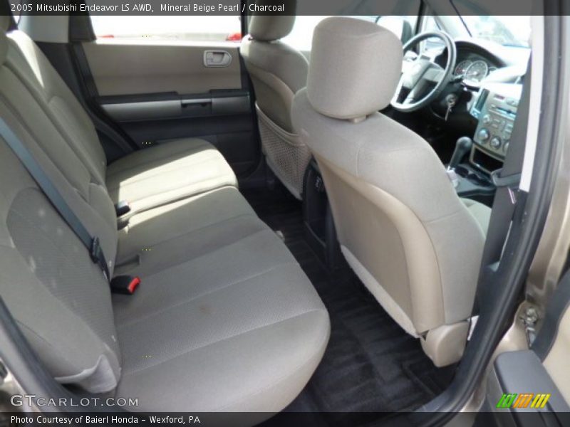 Mineral Beige Pearl / Charcoal 2005 Mitsubishi Endeavor LS AWD