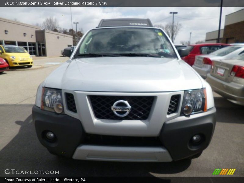 Silver Lightning Metallic / Gray 2010 Nissan Xterra S 4x4