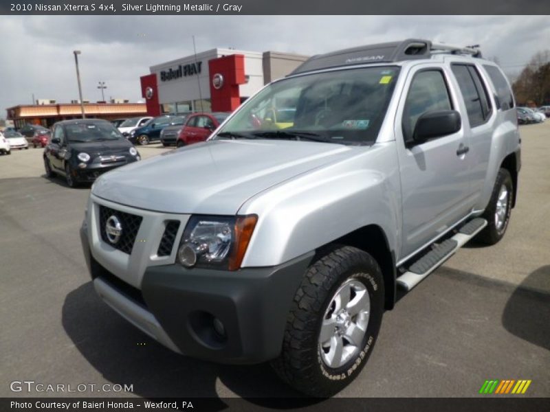 Silver Lightning Metallic / Gray 2010 Nissan Xterra S 4x4