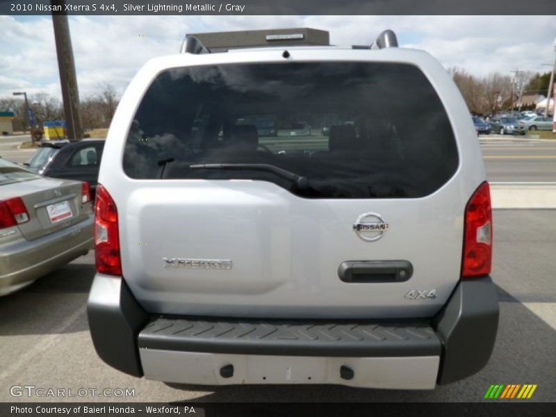 Silver Lightning Metallic / Gray 2010 Nissan Xterra S 4x4