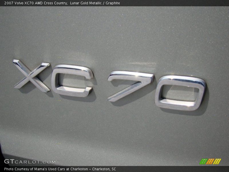 Lunar Gold Metallic / Graphite 2007 Volvo XC70 AWD Cross Country