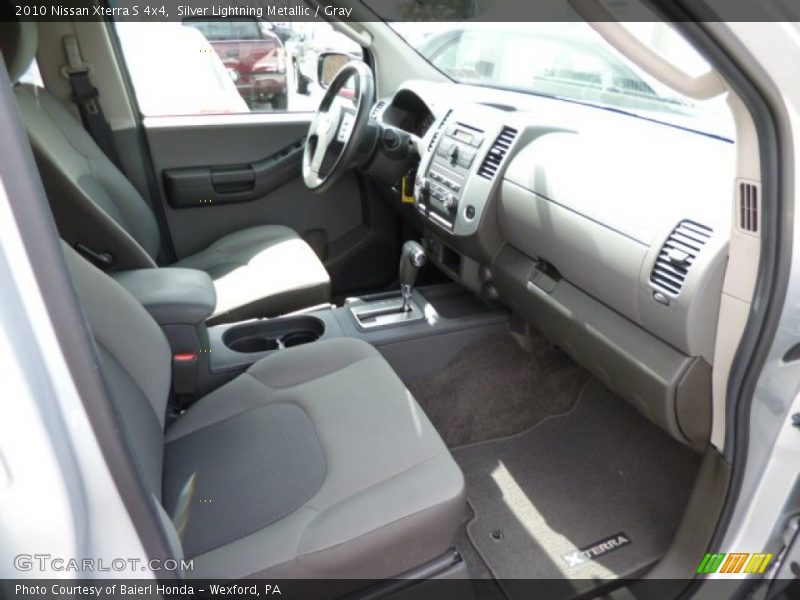Silver Lightning Metallic / Gray 2010 Nissan Xterra S 4x4