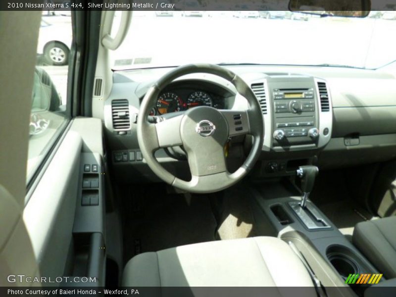 Silver Lightning Metallic / Gray 2010 Nissan Xterra S 4x4