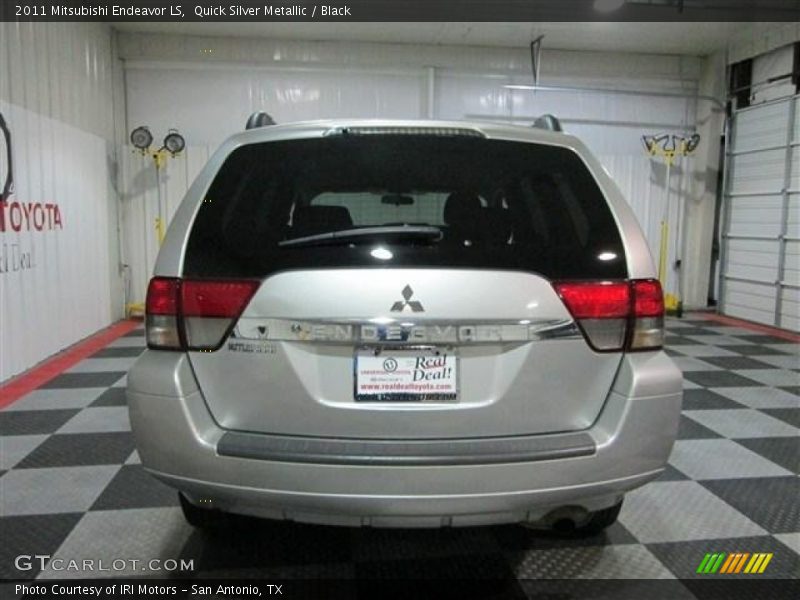 Quick Silver Metallic / Black 2011 Mitsubishi Endeavor LS