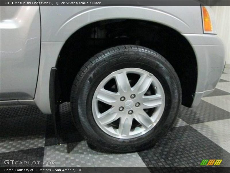 Quick Silver Metallic / Black 2011 Mitsubishi Endeavor LS