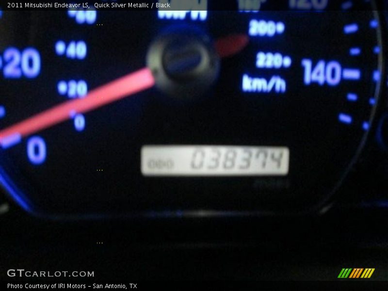 Quick Silver Metallic / Black 2011 Mitsubishi Endeavor LS