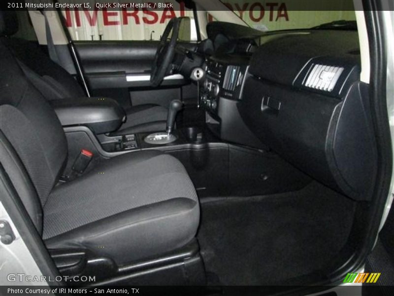 Quick Silver Metallic / Black 2011 Mitsubishi Endeavor LS