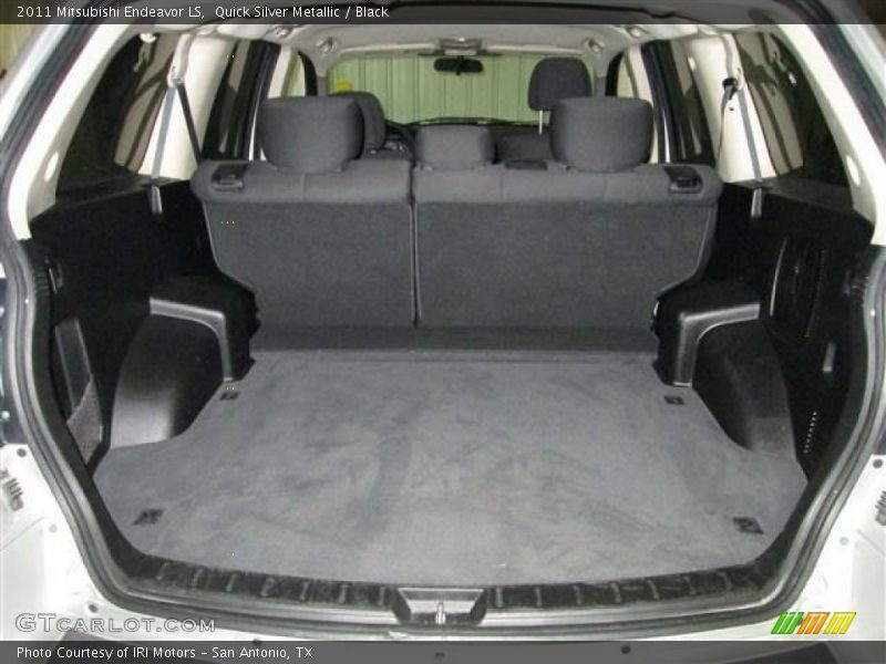 Quick Silver Metallic / Black 2011 Mitsubishi Endeavor LS