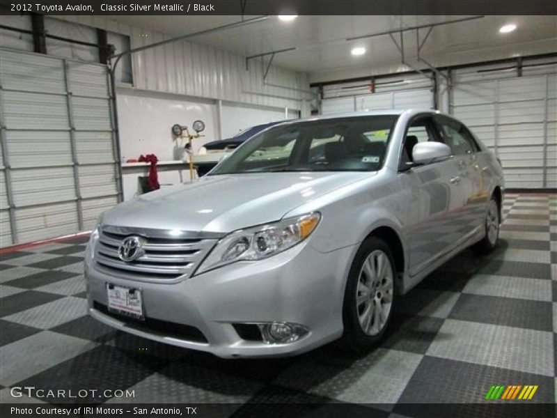 Classic Silver Metallic / Black 2012 Toyota Avalon