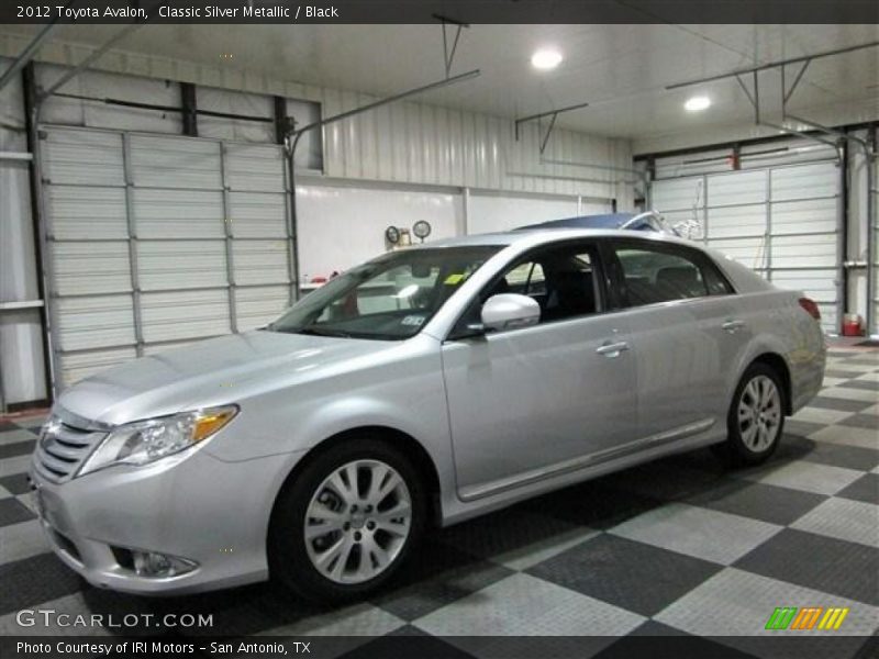 Classic Silver Metallic / Black 2012 Toyota Avalon