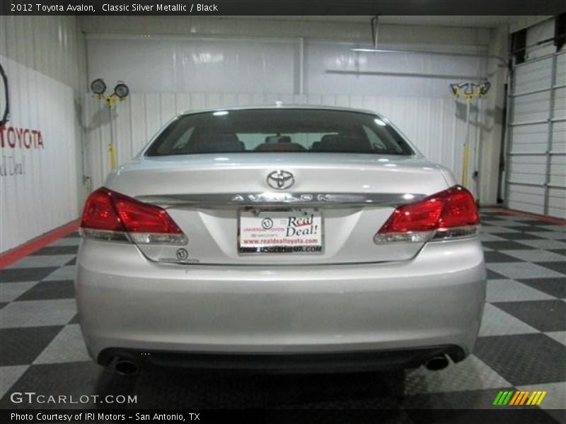 Classic Silver Metallic / Black 2012 Toyota Avalon
