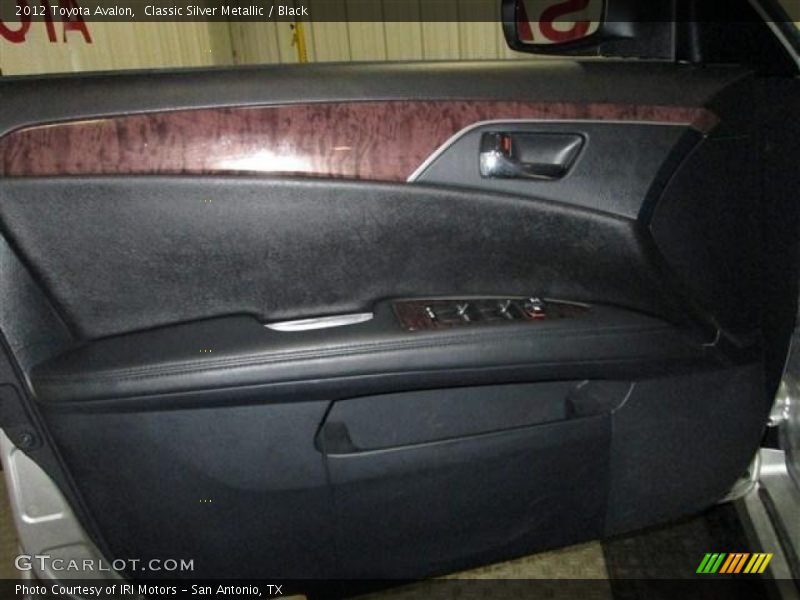 Classic Silver Metallic / Black 2012 Toyota Avalon