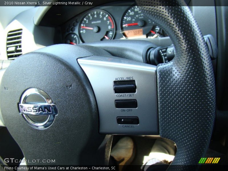 Silver Lightning Metallic / Gray 2010 Nissan Xterra S