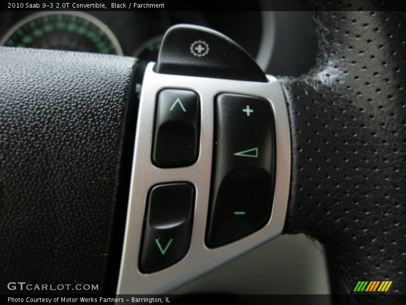 Controls of 2010 9-3 2.0T Convertible
