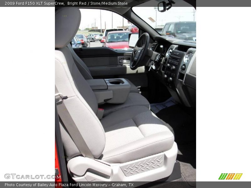 Bright Red / Stone/Medium Stone 2009 Ford F150 XLT SuperCrew