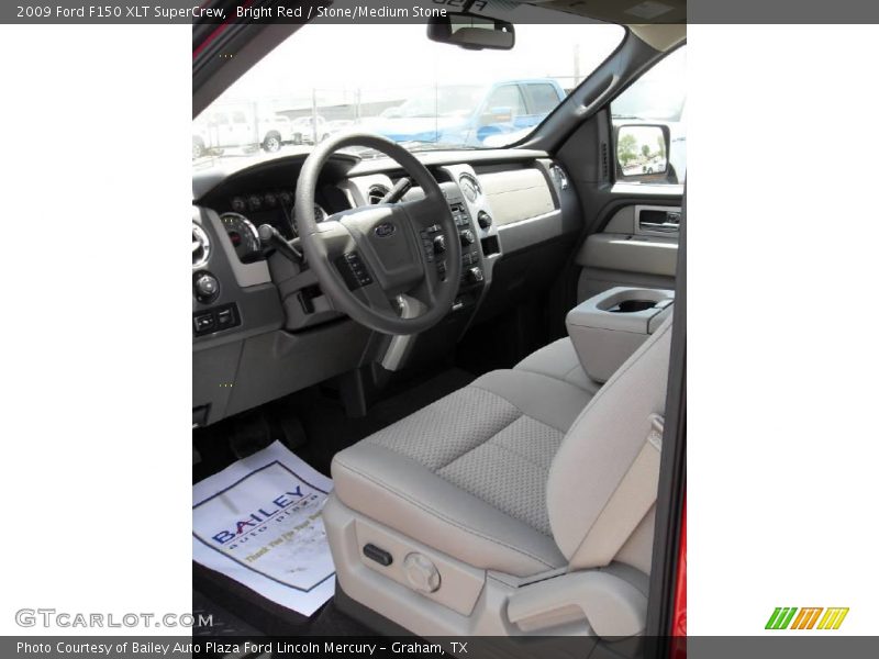 Bright Red / Stone/Medium Stone 2009 Ford F150 XLT SuperCrew