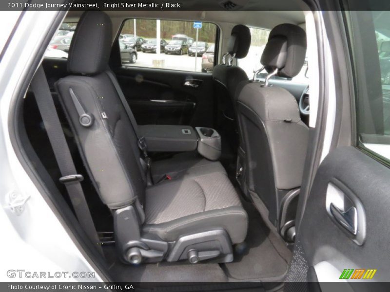 Bright Silver Metallic / Black 2011 Dodge Journey Mainstreet