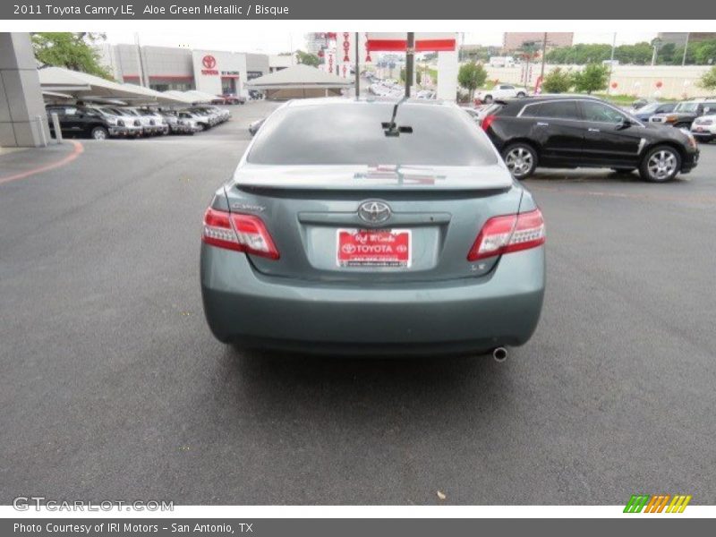 Aloe Green Metallic / Bisque 2011 Toyota Camry LE