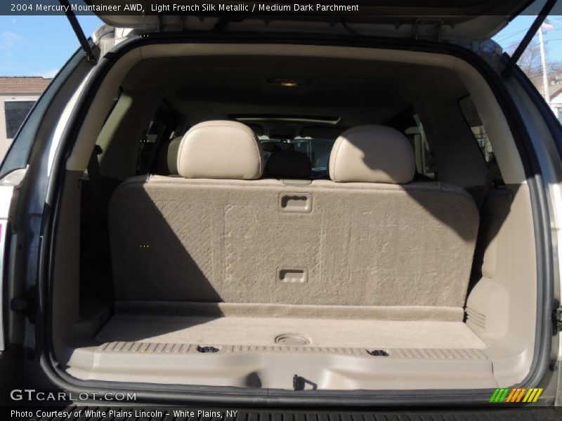 Light French Silk Metallic / Medium Dark Parchment 2004 Mercury Mountaineer AWD