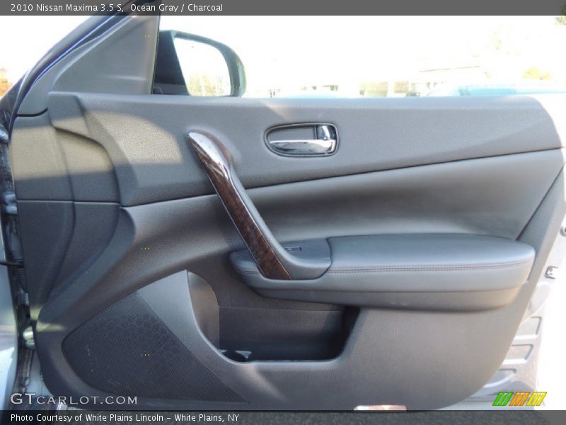 Ocean Gray / Charcoal 2010 Nissan Maxima 3.5 S