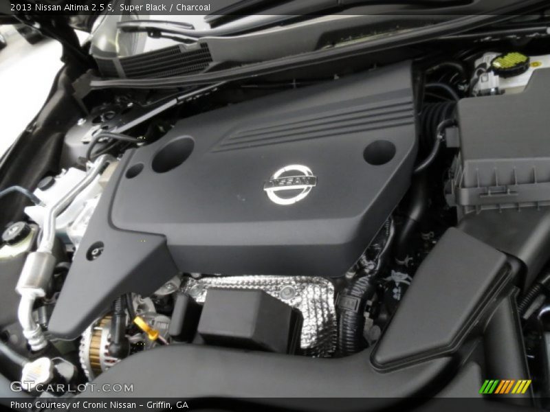 Super Black / Charcoal 2013 Nissan Altima 2.5 S