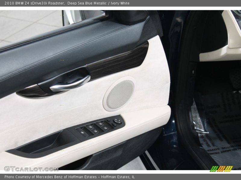 Controls of 2010 Z4 sDrive30i Roadster
