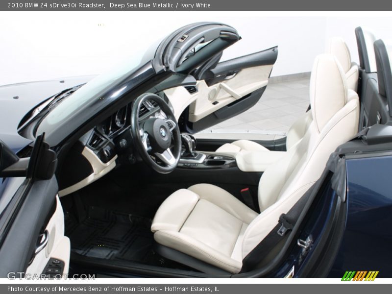 Front Seat of 2010 Z4 sDrive30i Roadster