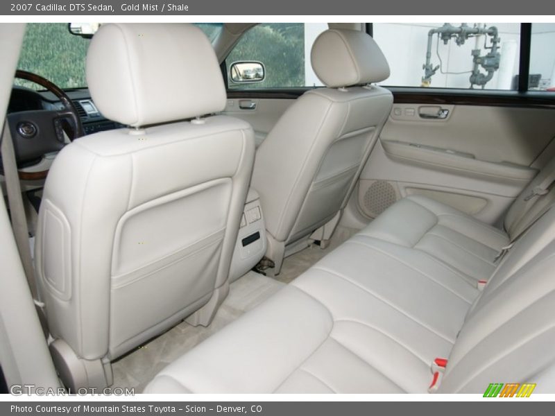 Gold Mist / Shale 2007 Cadillac DTS Sedan