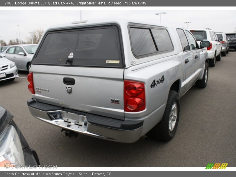 Bright Silver Metallic / Medium Slate Gray 2005 Dodge Dakota SLT Quad Cab 4x4