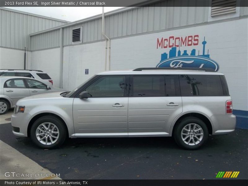Ingot Silver Metallic / Charcoal Black 2013 Ford Flex SE