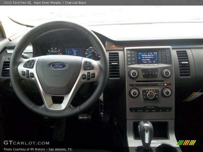Ingot Silver Metallic / Charcoal Black 2013 Ford Flex SE