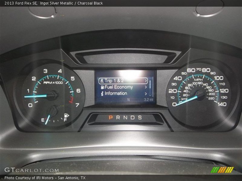 Ingot Silver Metallic / Charcoal Black 2013 Ford Flex SE