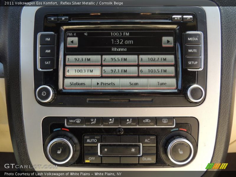 Reflex Silver Metallic / Cornsilk Beige 2011 Volkswagen Eos Komfort