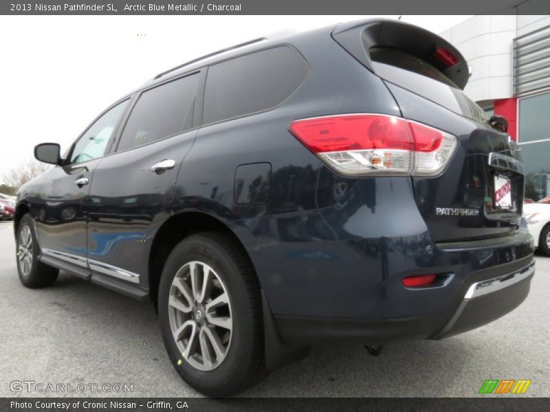 Arctic Blue Metallic / Charcoal 2013 Nissan Pathfinder SL