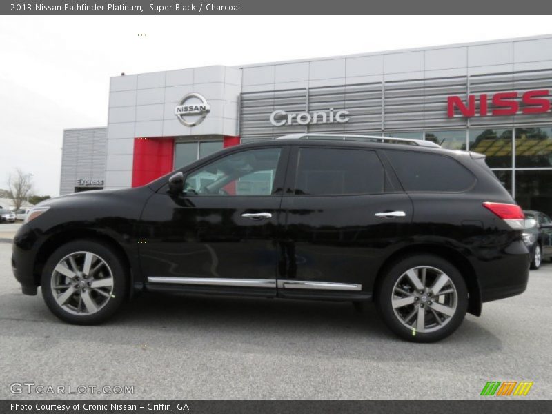 Super Black / Charcoal 2013 Nissan Pathfinder Platinum