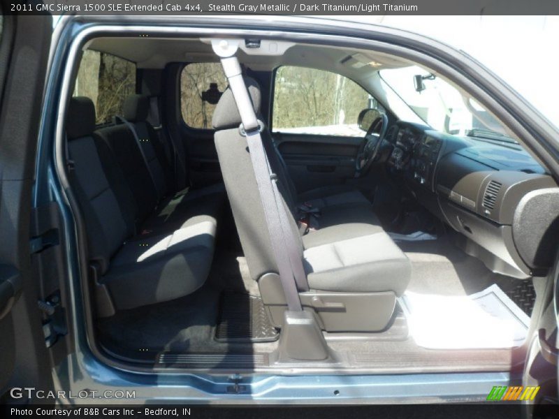 Stealth Gray Metallic / Dark Titanium/Light Titanium 2011 GMC Sierra 1500 SLE Extended Cab 4x4