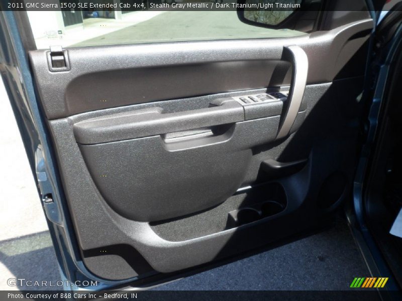 Stealth Gray Metallic / Dark Titanium/Light Titanium 2011 GMC Sierra 1500 SLE Extended Cab 4x4