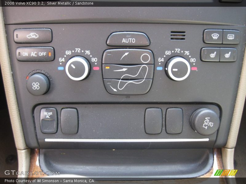 Silver Metallic / Sandstone 2008 Volvo XC90 3.2
