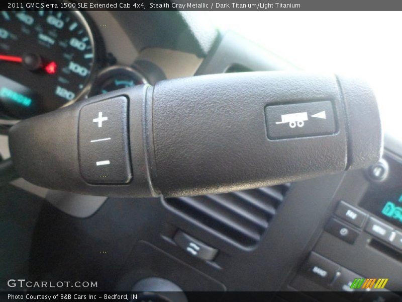 Stealth Gray Metallic / Dark Titanium/Light Titanium 2011 GMC Sierra 1500 SLE Extended Cab 4x4